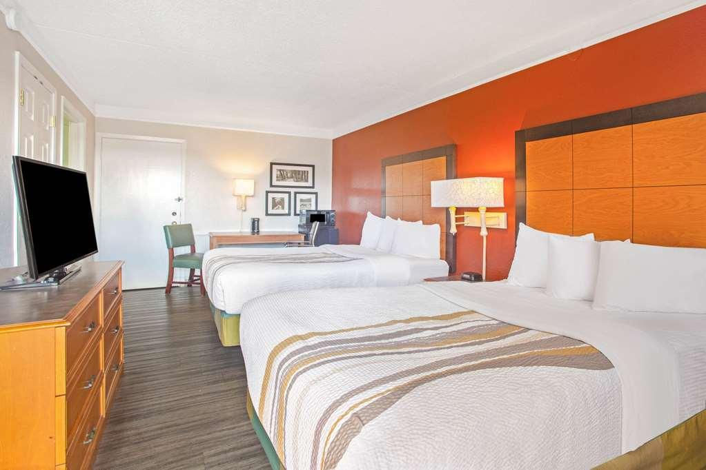 La Quinta Inn By Wyndham Victoria Cameră foto