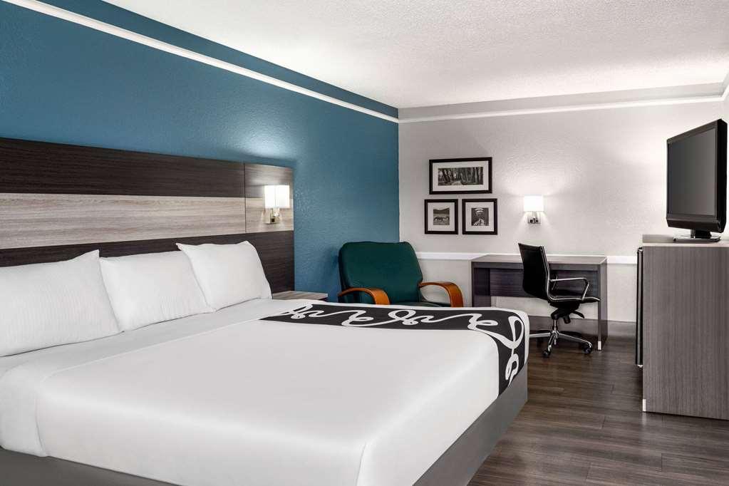 La Quinta Inn By Wyndham Victoria Cameră foto